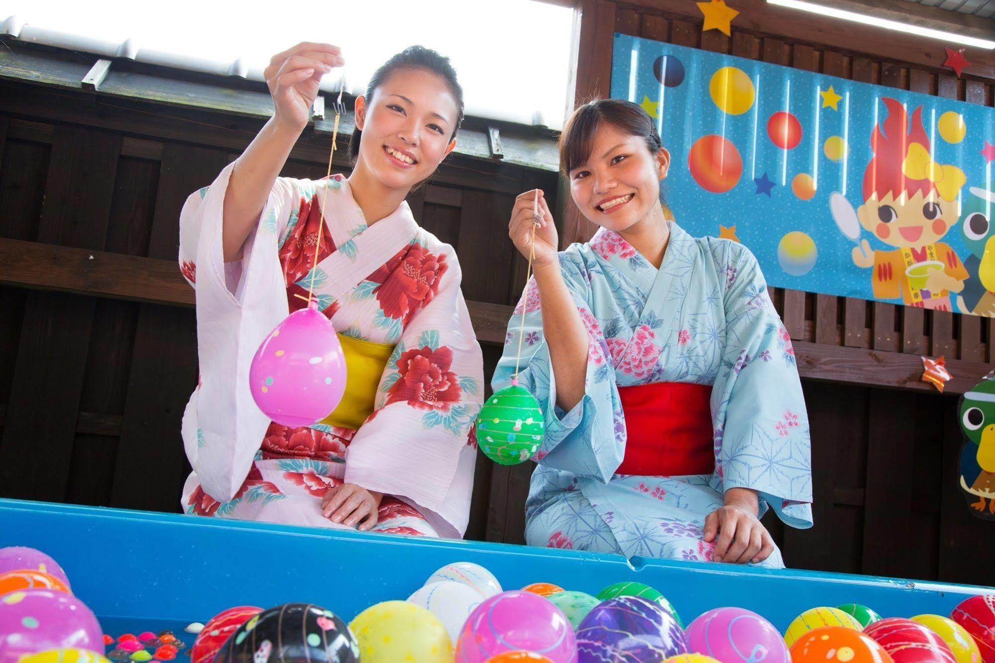 Yamanaka Onsen Kagari Kisshotei Kültér fotó